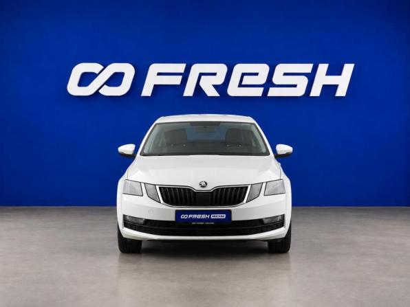 Skoda Octavia III (A7) Рестайлинг с пробегом 2019 года, цена 1 225 456 рублей, 162495 км, лифтбек, Автокод Объявления