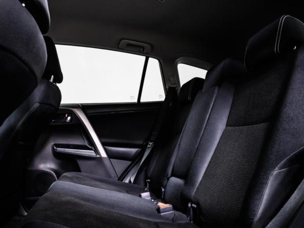 Toyota RAV4 IV (XA40) Рестайлинг с пробегом 2017 года, цена 2 298 000 рублей, 134592 км, внедорожник, Автокод Объявления