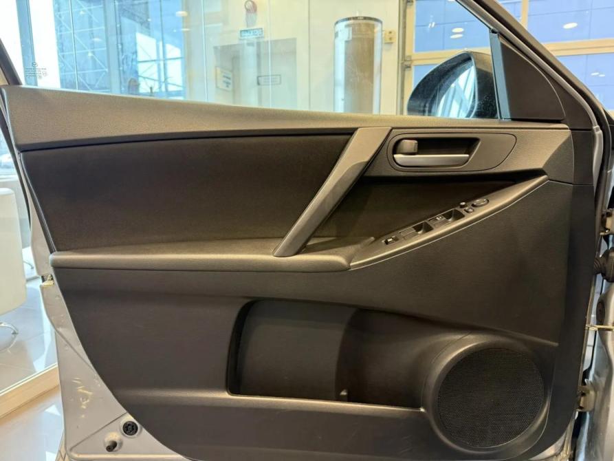 Mazda 3 II (BL) Рестайлинг Подольск  - изображение 11