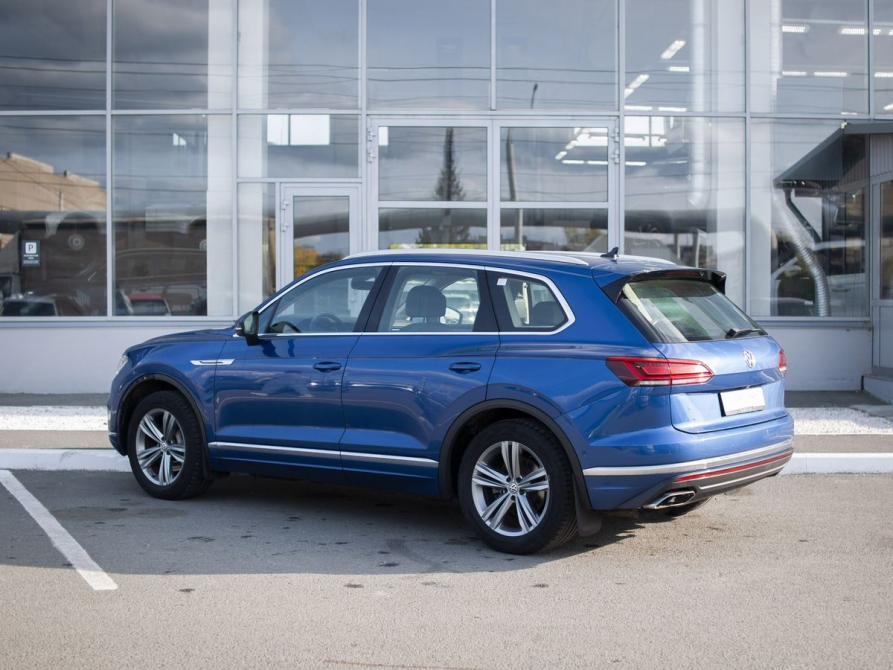 Volkswagen Touareg III Курган  - изображение 6