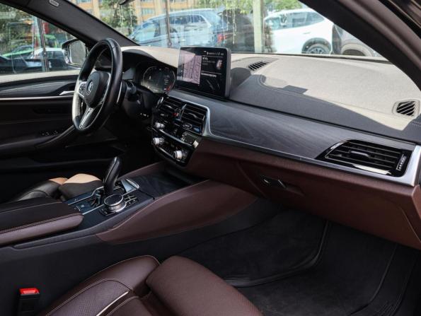 BMW 5 серии VII (G30/G31/G38) Рестайлинг с пробегом 2020 года, цена 6 400 000 рублей, 77000 км, седан, Автокод Объявления