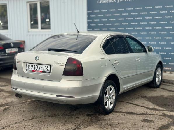 Skoda Octavia II (A5) Рестайлинг с пробегом 2013 года, цена 909 000 рублей, 196023 км, лифтбек, Автокод Объявления