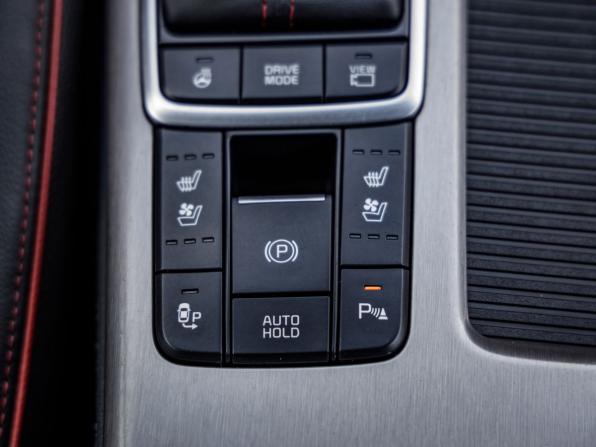 Kia Optima IV Рестайлинг с пробегом 2019 года, цена 2 298 000 рублей, 85910 км, седан, Автокод Объявления