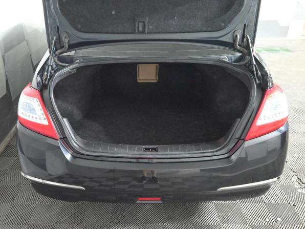 Nissan Teana II Рестайлинг с пробегом 2012 года, цена 1 300 000 рублей, 189198 км, седан, Автокод Объявления