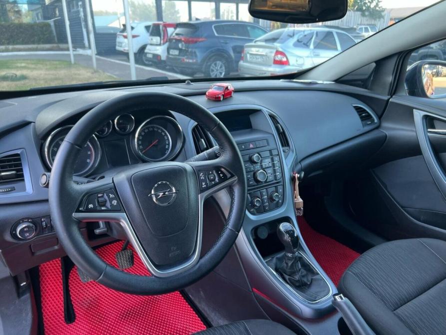 Opel Astra J Рестайлинг Магнитогорск  - изображение 5