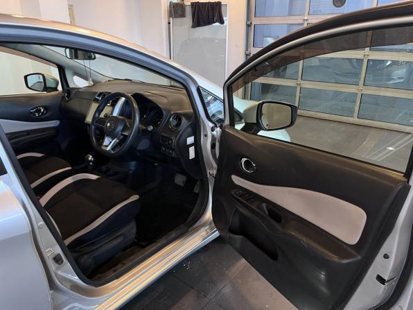 Nissan Note II Рестайлинг с пробегом 2016 года, цена 999 000 рублей, 152011 км, хэтчбек, Автокод Объявления