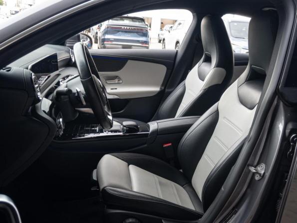Mercedes-Benz CLA II (C118 X118) с пробегом 2019 года, цена 2 850 000 рублей, 129948 км, седан, Автокод Объявления