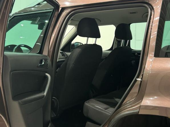 Skoda Yeti I Рестайлинг с пробегом 2015 года, цена 980 000 рублей, 160000 км, внедорожник, Автокод Объявления