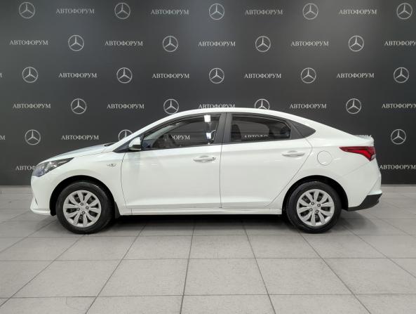 Hyundai Solaris II Рестайлинг с пробегом 2021 года, цена 1 190 000 рублей, 185886 км, седан, Автокод Объявления