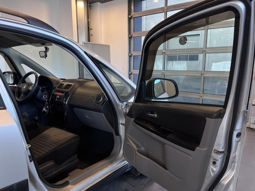 Suzuki SX4 I (Classic) Рестайлинг Чебоксары  - изображение 24