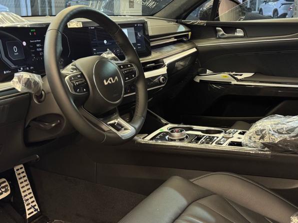 Kia K5 III с пробегом 2026 года, цена 4 950 000 рублей, 1 км, седан, Автокод Объявления