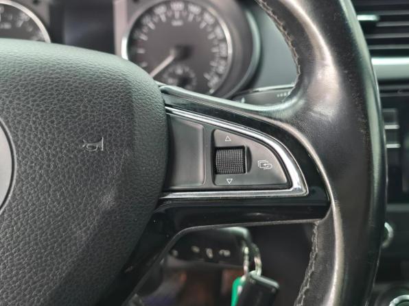 Skoda Octavia III (A7) с пробегом 2014 года, цена 1 100 000 рублей, 180000 км, лифтбек, Автокод Объявления