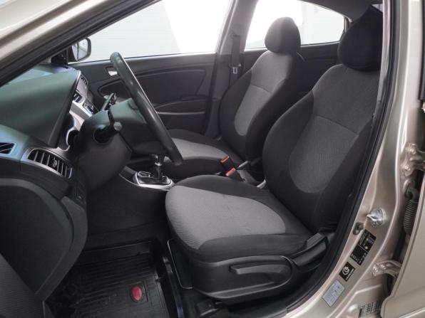 Hyundai Solaris I с пробегом 2011 года, цена 669 000 рублей, 136523 км, седан, Автокод Объявления