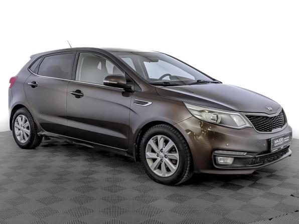 Kia Rio III Рестайлинг с пробегом 2017 года, цена 1 160 000 рублей, 135254 км, хэтчбек, Автокод Объявления
