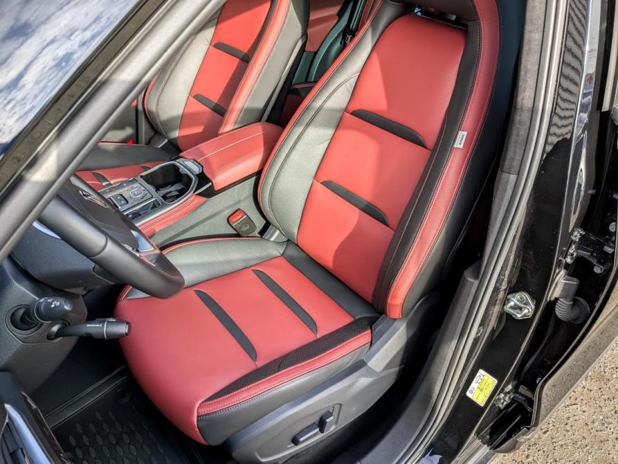 FAW Bestune T77 I Химки  - изображение 16