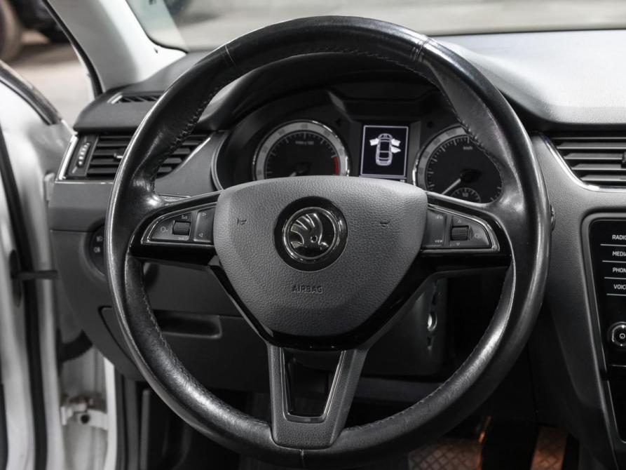 Skoda Octavia III (A7) Рестайлинг Москва  - изображение 18