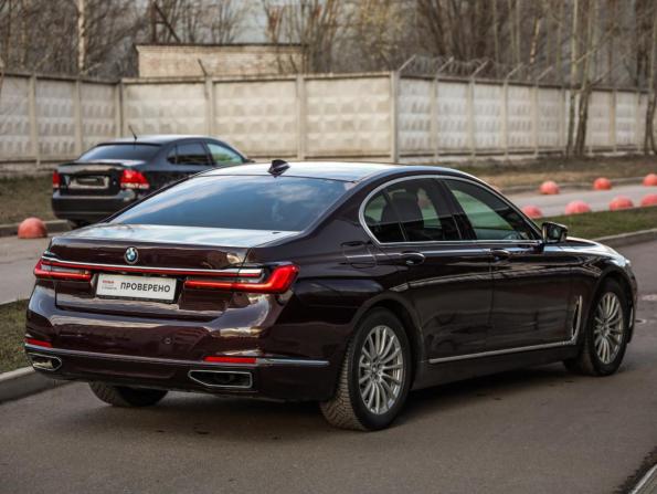 BMW 7 серии VI (G11/G12) Рестайлинг с пробегом 2019 года, цена 5 472 487 рублей, 93275 км, седан, Автокод Объявления