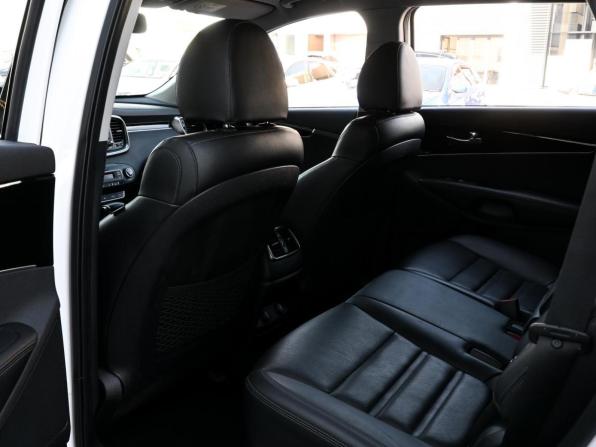 Kia Sorento III Prime Рестайлинг с пробегом 2018 года, цена 2 699 000 рублей, 193979 км, внедорожник, Автокод Объявления