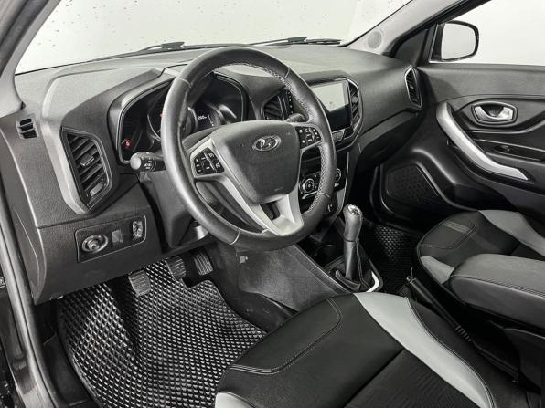 Lada (ВАЗ) XRAY I с пробегом 2018 года, цена 952 000 рублей, 115124 км, хэтчбек, Автокод Объявления