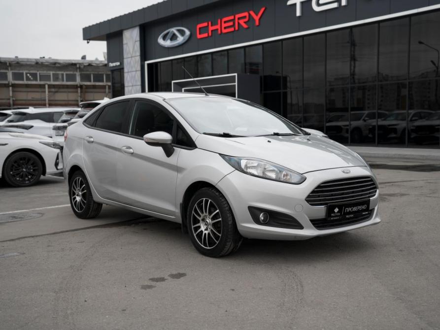 Ford Fiesta Mk6 Рестайлинг Москва  - изображение 2