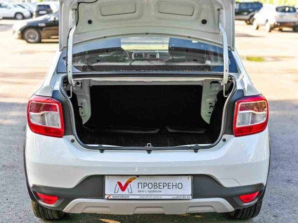 Renault Logan II Рестайлинг с пробегом 2022 года, цена 1 110 000 рублей, 95188 км, седан, Автокод Объявления