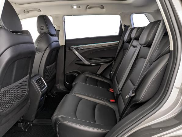 Geely Atlas Pro с пробегом 2023 года, цена 2 250 000 рублей, 27206 км, внедорожник, Автокод Объявления