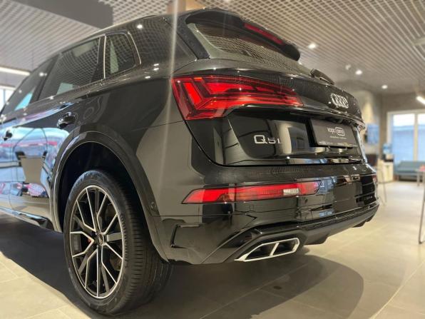 Audi Q5 II (FY) Рестайлинг с пробегом 2025 года, цена 5 945 000 рублей, 51 км, внедорожник, Автокод Объявления