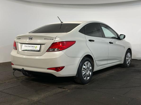 Hyundai Solaris I Рестайлинг с пробегом 2015 года, цена 959 900 рублей, 157515 км, седан, Автокод Объявления
