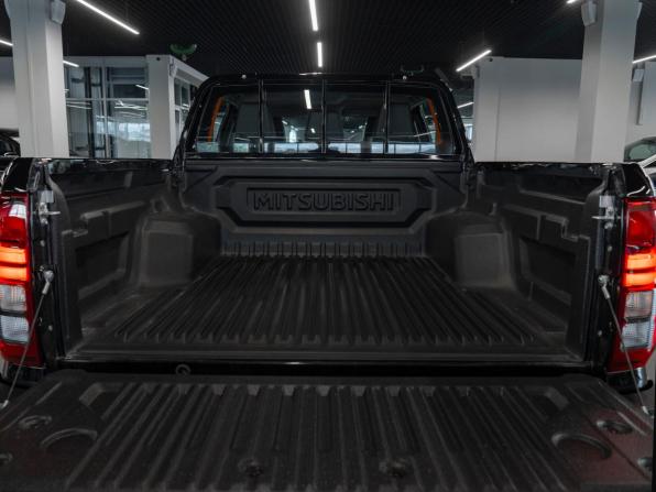 Mitsubishi L200 VI с пробегом 2025 года, цена 5 300 000 рублей, 50 км, пикап, Автокод Объявления