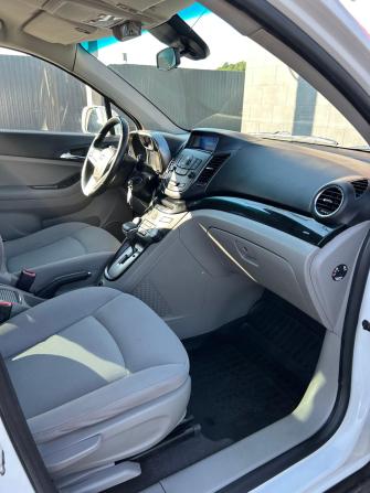 Chevrolet Orlando I с пробегом 2012 года, цена 1 190 000 рублей, 181077 км, минивэн, Автокод Объявления