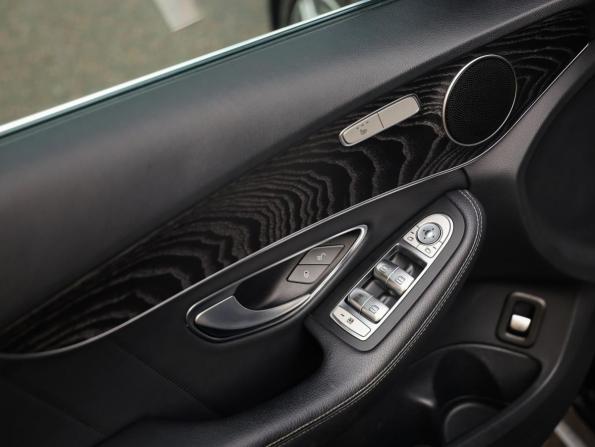 Mercedes-Benz C-Класс IV (W205) Рестайлинг с пробегом 2018 года, цена 2 795 757 рублей, 121021 км, седан, Автокод Объявления