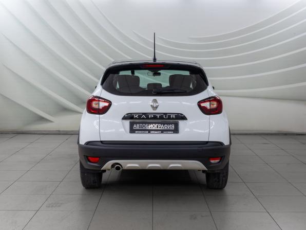Renault Kaptur I Рестайлинг с пробегом 2021 года, цена 1 298 000 рублей, 35200 км, внедорожник, Автокод Объявления