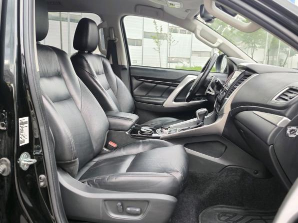 Mitsubishi Pajero Sport III с пробегом 2017 года, цена 2 850 000 рублей, 122770 км, внедорожник, Автокод Объявления