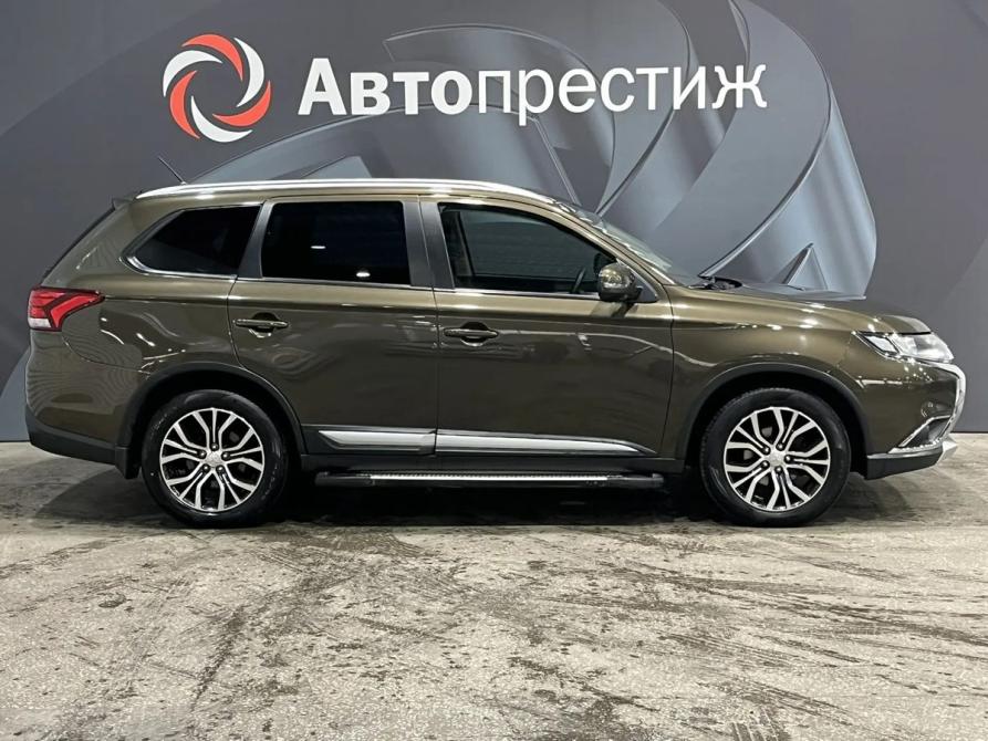 Mitsubishi Outlander III Рестайлинг 2 Пермь  - изображение 5