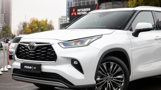 Toyota Highlander IV (XU70) с пробегом 2026 года, цена 5 098 000 рублей, 12940 км, внедорожник, Автокод Объявления