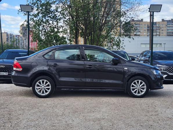 Volkswagen Polo V с пробегом 2015 года, цена 829 000 рублей, 125000 км, седан, Автокод Объявления