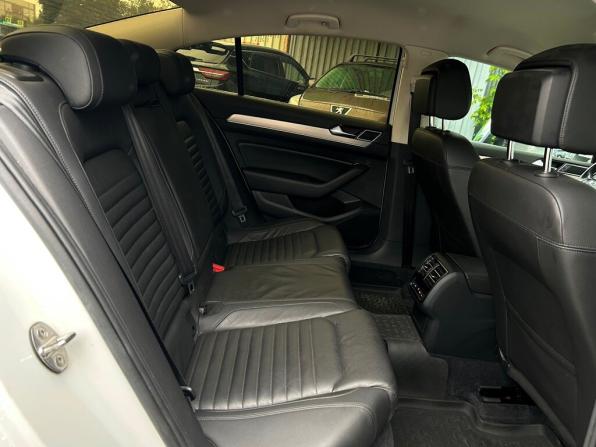 Volkswagen Passat B8 с пробегом 2018 года, цена 1 555 700 рублей, 146502 км, седан, Автокод Объявления