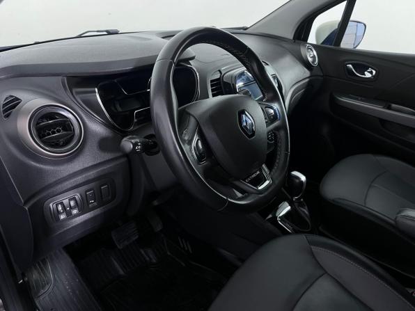 Renault Kaptur I с пробегом 2017 года, цена 1 273 000 рублей, 113423 км, внедорожник, Автокод Объявления