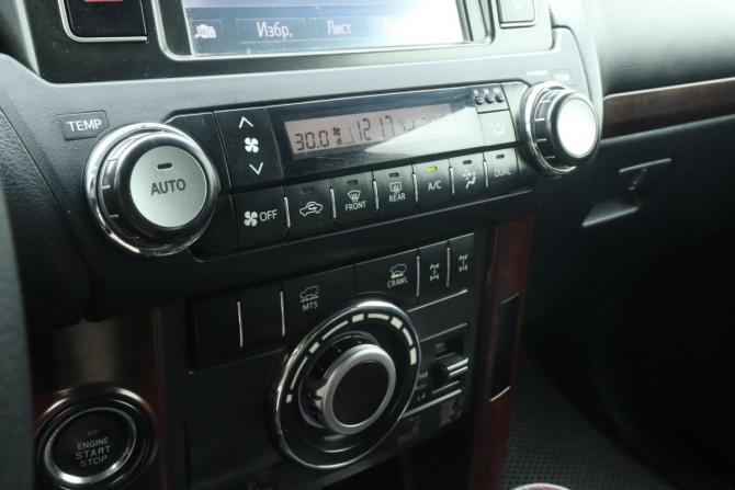 Toyota Land Cruiser Prado 150 Series Рестайлинг 1 с пробегом 2014 года, цена 3 250 000 рублей, 194773 км, внедорожник, Автокод Объявления