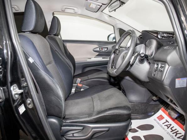 Toyota Wish II с пробегом 2010 года, цена 1 079 500 рублей, 188009 км, минивэн, Автокод Объявления