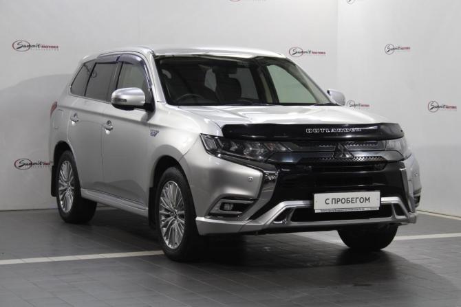 Mitsubishi Outlander III Рестайлинг 3 с пробегом 2019 года, цена 2 990 000 рублей, 90728 км, внедорожник, Автокод Объявления
