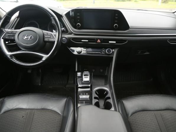 Hyundai Sonata VIII (DN8) с пробегом 2021 года, цена 2 359 000 рублей, 61000 км, седан, Автокод Объявления