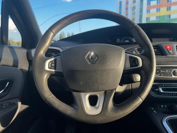 Renault Scenic III с пробегом 2011 года, цена 745 000 рублей, 247128 км, минивэн, Автокод Объявления