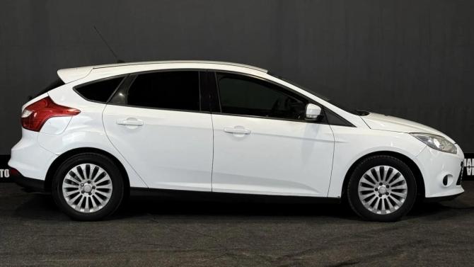 Ford Focus III с пробегом 2012 года, цена 590 000 рублей, 204800 км, хэтчбек, Автокод Объявления