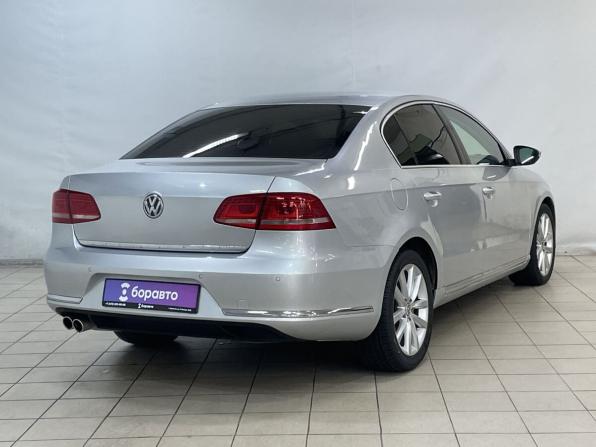 Volkswagen Passat B7 с пробегом 2013 года, цена 1 039 000 рублей, 248901 км, седан, Автокод Объявления