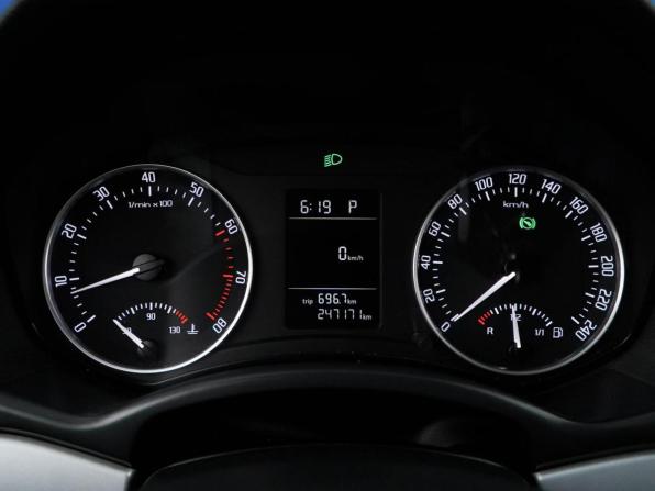 Skoda Octavia II (A5) Рестайлинг с пробегом 2010 года, цена 799 077 рублей, 247171 км, лифтбек, Автокод Объявления