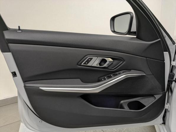 BMW 3 серии VII (G2x) с пробегом 2020 года, цена 3 395 000 рублей, 65373 км, седан, Автокод Объявления