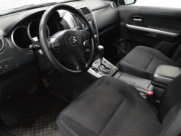 Suzuki Grand Vitara II с пробегом 2008 года, цена 635 000 рублей, 282694 км, внедорожник, Автокод Объявления