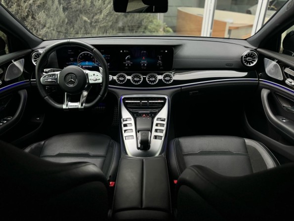 Mercedes-Benz AMG GT I Рестайлинг с пробегом 2021 года, цена 10 900 000 рублей, 15500 км, лифтбек, Автокод Объявления