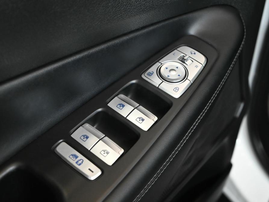 Hyundai Santa Fe IV Рестайлинг Екатеринбург  - изображение 15